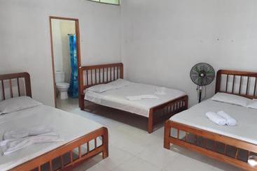 پانسیون Hostal Zurymar Capurganá