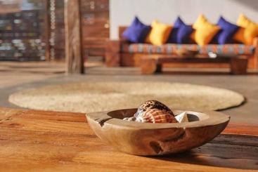 هتل Hekaya Zanzibar