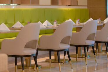 Hotel Wyndham Grand Plaza Royale Kaicheng Anji