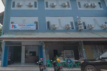 پانسیون Reddoorz @ Jalan Pelita Batam