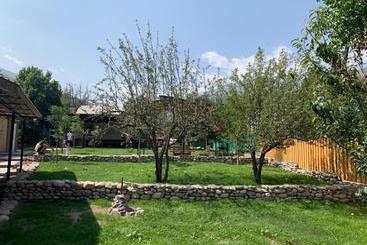 پانسیون Guest House Nauka#81