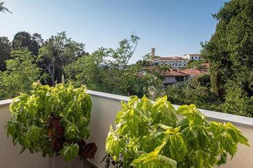 Bed and Breakfast La Villa 31   Locazione Turistica