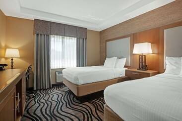 هتل Best Western Summit Inn