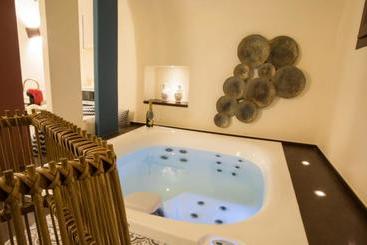 پانسیون Dimore Pugliesi Wellness Home