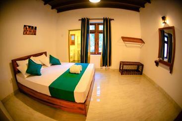 تختخواب و صبحانه Kandy Spice Villa