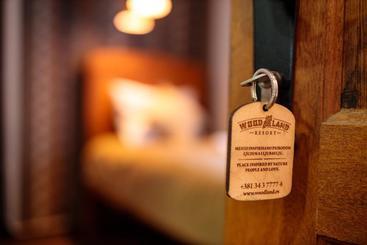تختخواب و صبحانه Woodland Resort