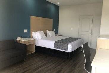 ホテル Cali Inn