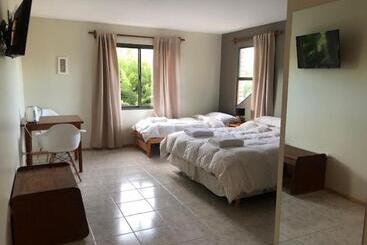 هتل Hosteria Andina