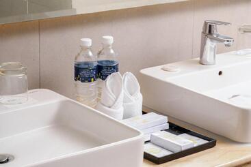 هتل Golden Tulip Springhill Lampung