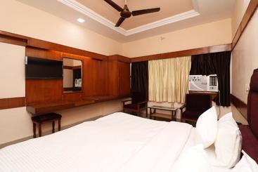 فندق Spot On 37002  Natraj