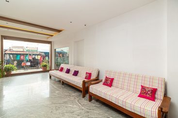 هتل Oyo 40877 Pvslodge
