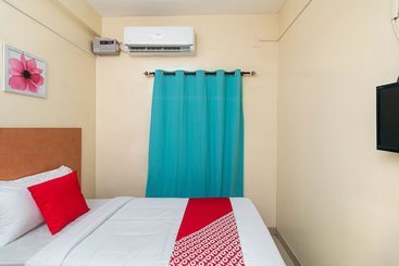 هتل Oyo 40877 Pvslodge
