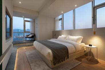 هتل Chongqing White Inn