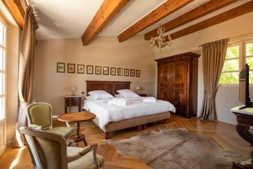 تختخواب و صبحانه Domaine De La Chapelle