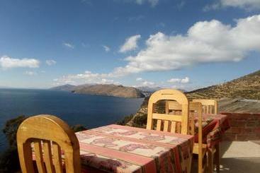 هتل Las Cabañas Lodge
