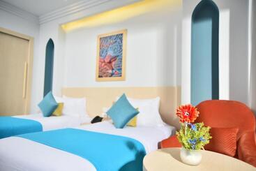 Hotel Ux La Playa Alamein