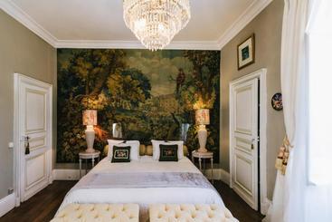 تختخواب و صبحانه Château La Creuzette