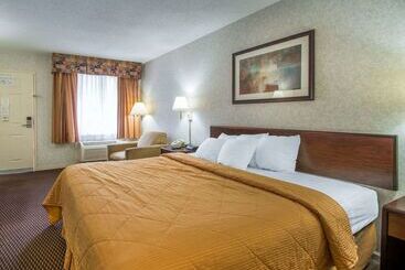 فندق Econo Lodge