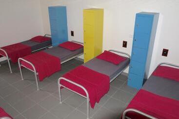فندق صغير Auberge De Poé