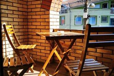 پانسیون Mom`s House