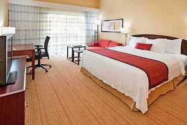 בית מלון כפרי Courtyard Houston Sugar Land/stafford