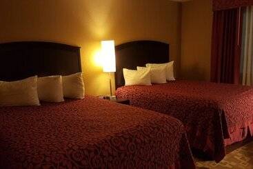 فندق Days Inn By Wyndham Central City