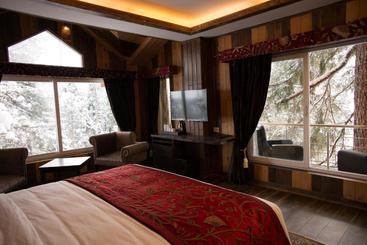 هتل The Rosewood