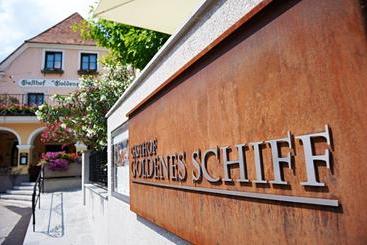 هاستل Gasthof Goldenes Schiff