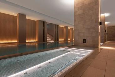 هتل Park Hyatt Niseko Hanazono