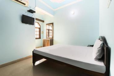 هتل Spot On 46219 Satkar Guest House