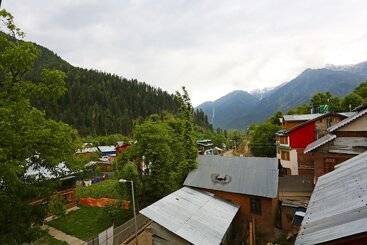 Oyo 9083 Hotel New Tourist Palace