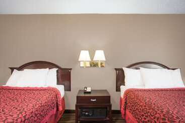 فندق Days Inn By Wyndham Aberdeen