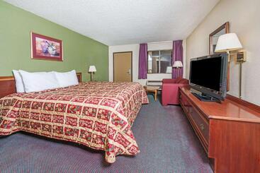 酒店 Days Inn By Wyndham New Market Battlefield