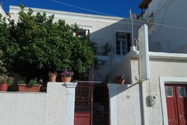 پانسیون Arhontiko Sitia