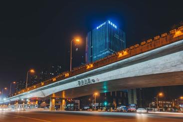 هتل Atour （binhu Exhibition Center, Hefei South Railway Station）