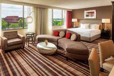 Doubletree By Hilton Hotel Largo/washington Dc