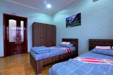 Yellow Hostel Dushanbe