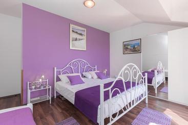 شقق خاصة سياحية Apartments Bralovic