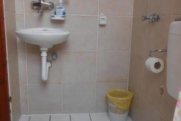 Apartments & Hostel Zdrava Hrana