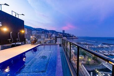 هتل Livemax Resort Atamiseafront