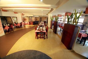 هتل Manuelsons Malabar Palace