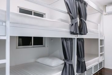 Sleepyhead Hostel