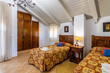 Villas Dehesa Roche Viejo