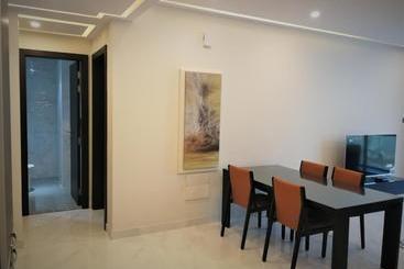 هتل Infinity Juffair Suites