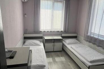 بنسيون Guest House Max