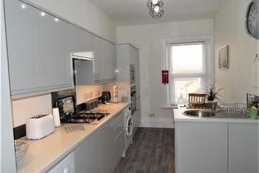تختخواب و صبحانه Silloth Holiday Accommodation Ensuite Rooms, Studios For 2, Apartments For 6