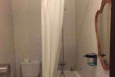 هتل Fonda Molinero