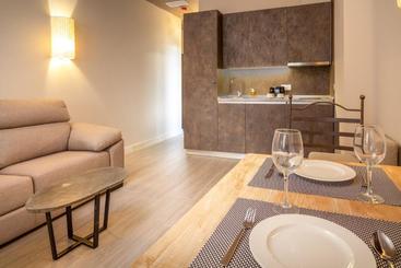 Apartamentos Sevilla Este By Qhotels