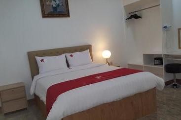 Phil Oasis  And Resorts