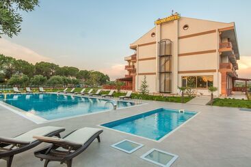 Helen Troya Hotel Geyikli